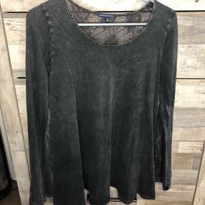 Gray shirt